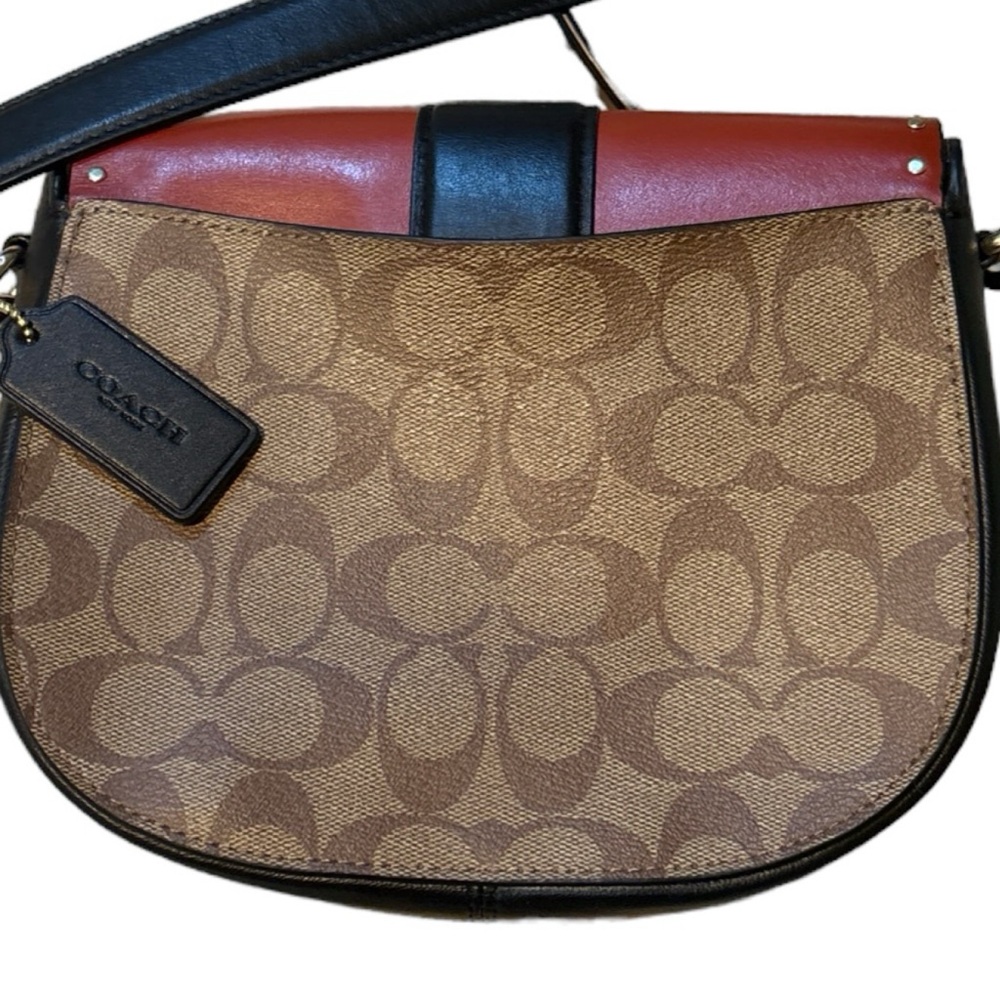 Coach Georgie Sagglebag In Signature Canvas C3593 - image 7